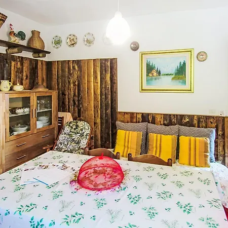 Susy By Interhome Appartement